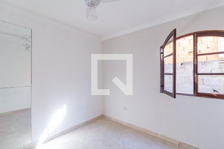 Quarto 2 de casa para alugar com 3 quartos, 120m² em Santa Maria, Osasco
