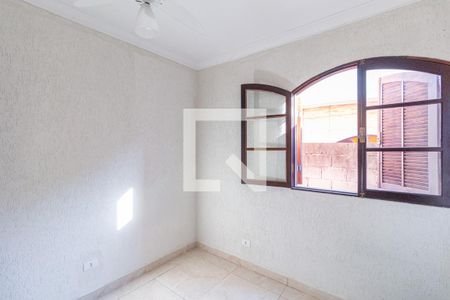 Quarto 1 de casa para alugar com 3 quartos, 120m² em Santa Maria, Osasco