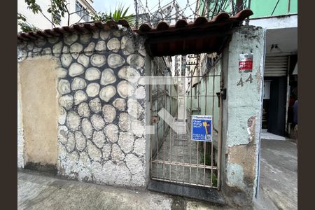 Apartamento para alugar com 88m², 3 quartos e sem vagaFachada + Plaquina