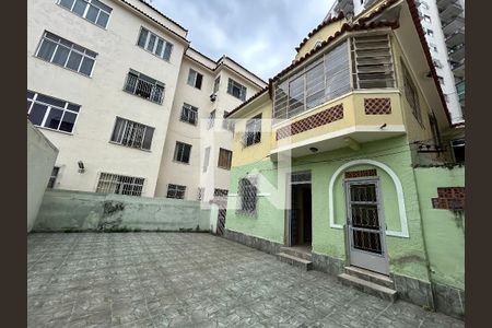 Apartamento para alugar com 88m², 3 quartos e sem vagaFachada