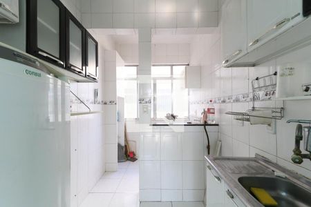 Apartamento à venda com 55m², 2 quartos e sem vagaCozinha
