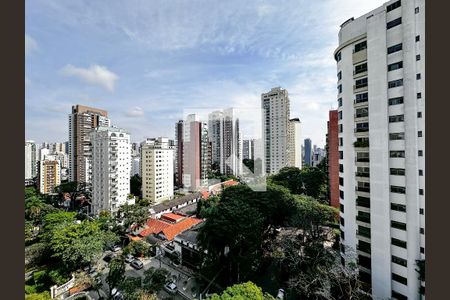 Apartamento à venda com 145m², 4 quartos e 2 vagasVista