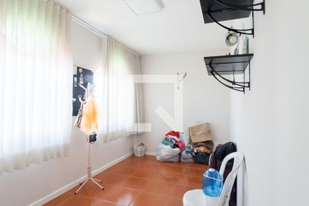 Casa à venda com 250m², 5 quartos e 2 vagasquarto 2