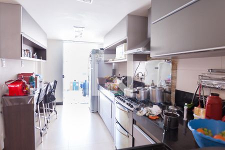 Casa à venda com 250m², 5 quartos e 2 vagasCozinha