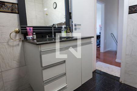Casa à venda com 250m², 5 quartos e 2 vagasBanheiro Social