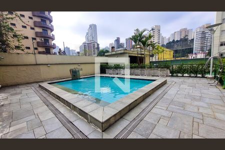 Apartamento para alugar com 85m², 3 quartos e 2 vagas Apartamento para alugar com 85m², 3 quartos e 2 vagasÁrea comum - Piscina