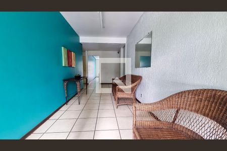 Apartamento para alugar com 85m², 3 quartos e 2 vagas Apartamento para alugar com 85m², 3 quartos e 2 vagasHall