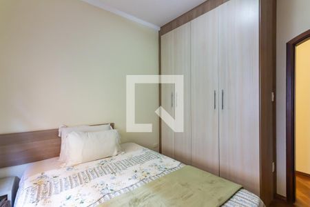 Casa à venda com 230m², 5 quartos e 2 vagasQuarto 4