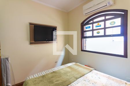 Casa à venda com 230m², 5 quartos e 2 vagasQuarto 4