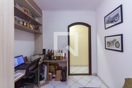 Casa à venda com 230m², 5 quartos e 2 vagasQuarto 2