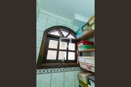 Casa à venda com 230m², 5 quartos e 2 vagasBanheiro 1