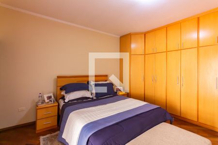 Casa à venda com 230m², 5 quartos e 2 vagasSuíte 