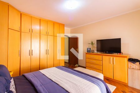 Casa à venda com 230m², 5 quartos e 2 vagasSuíte 