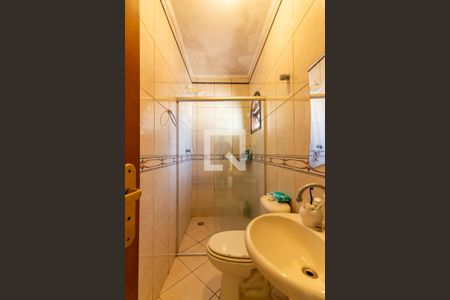 Casa à venda com 230m², 5 quartos e 2 vagasBanheiro 2