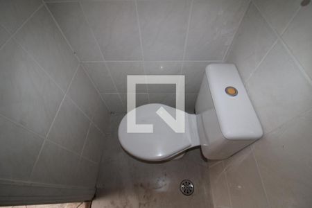 Casa de condomínio à venda com 133m², 3 quartos e 2 vagasÁrea de Serviço - Banheiro