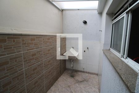 Casa de condomínio à venda com 133m², 3 quartos e 2 vagasÁrea de Serviço