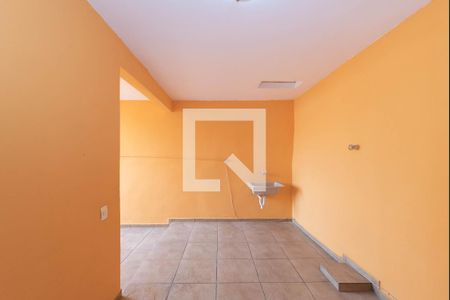 Casa à venda com 170m², 3 quartos e 4 vagasEdicula - Lavanderia