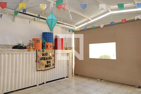 Casa de condomínio para alugar com 65m², 2 quartos e 1 vagaÁrea comum