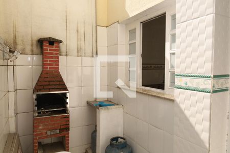 Casa de condomínio para alugar com 65m², 2 quartos e 1 vagaÁrea de serviço