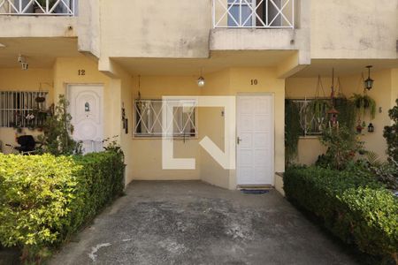 Casa de condomínio para alugar com 65m², 2 quartos e 1 vagaÁrea comum