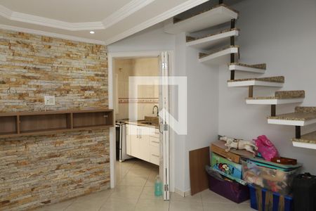 Sala de casa de condomínio para alugar com 2 quartos, 65m² em Itaquera, São Paulo