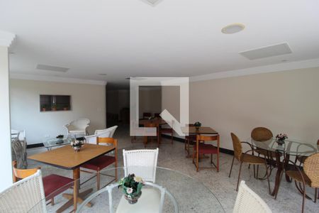 Apartamento à venda com 210m², 3 quartos e 4 vagasÁrea Comum - Salão de Festas