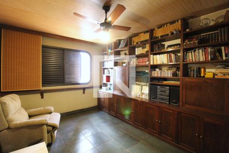 Apartamento à venda com 210m², 3 quartos e 4 vagasSala de TV