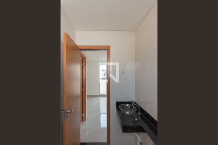 Apartamento para alugar com 40m², 2 quartos e 1 vaga Apartamento para alugar com 40m², 2 quartos e 1 vagaBanheiro