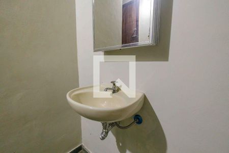 Casa de condomínio à venda com 550m², 4 quartos e 2 vagasBanheiro do Porão