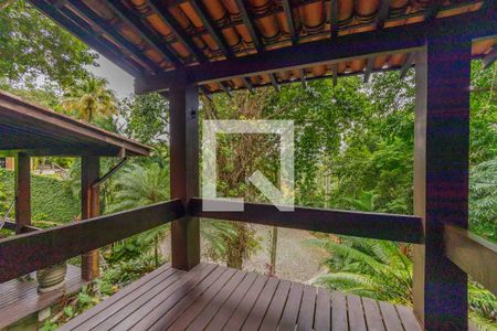 Casa de condomínio à venda com 550m², 4 quartos e 2 vagasVaranda do Quarto 1