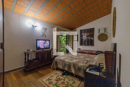 Casa de condomínio à venda com 550m², 4 quartos e 2 vagasQuarto 1