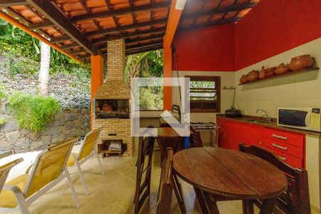 Casa de condomínio à venda com 550m², 4 quartos e 2 vagasÁrea de Lazer