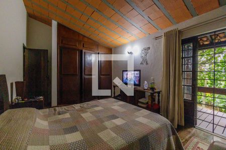 Casa de condomínio à venda com 550m², 4 quartos e 2 vagasQuarto 1