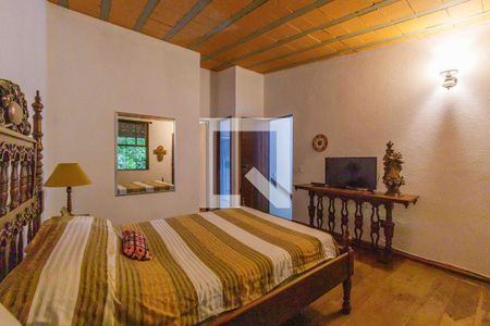 Casa de condomínio à venda com 550m², 4 quartos e 2 vagasSuíte