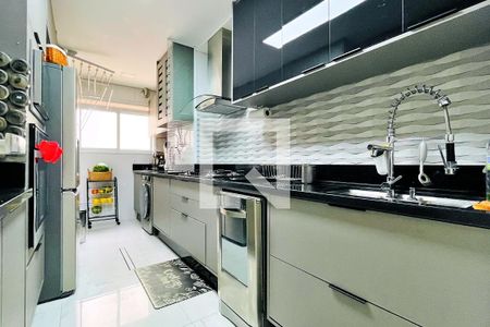 Apartamento à venda com 106m², 3 quartos e 2 vagas Apartamento à venda com 106m², 3 quartos e 2 vagasCozinha