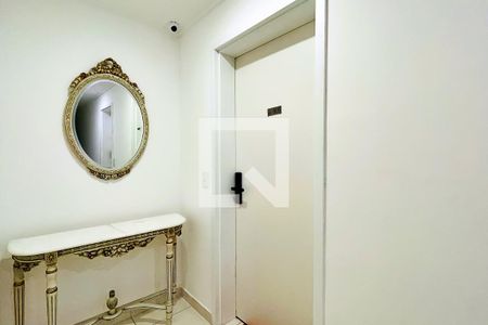 Apartamento à venda com 106m², 3 quartos e 2 vagas Apartamento à venda com 106m², 3 quartos e 2 vagasHall de entrada