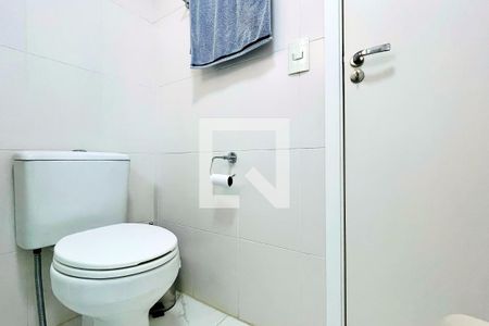 Apartamento à venda com 106m², 3 quartos e 2 vagas Apartamento à venda com 106m², 3 quartos e 2 vagasBanheiro