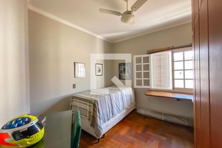 Casa à venda com 240m², 4 quartos e 2 vagasQuarto 1