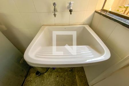 Casa à venda com 240m², 4 quartos e 2 vagasÁrea de Serviço