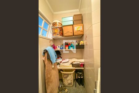 Casa à venda com 240m², 4 quartos e 2 vagasDespensa