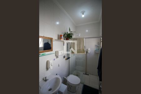 Casa à venda com 84m², 2 quartos e 2 vagasBanheiro