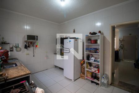 Casa à venda com 84m², 2 quartos e 2 vagasCozinha