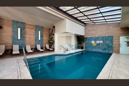 Apartamento à venda com 60m², 2 quartos e 2 vagas Apartamento à venda com 60m², 2 quartos e 2 vagasPiscina