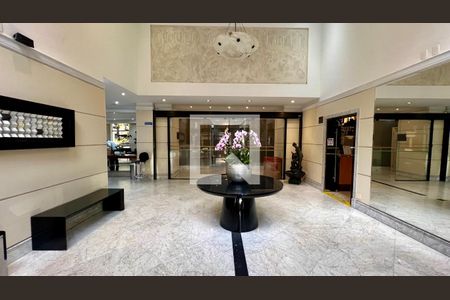 Apartamento à venda com 60m², 2 quartos e 2 vagas Apartamento à venda com 60m², 2 quartos e 2 vagasHall de entrada