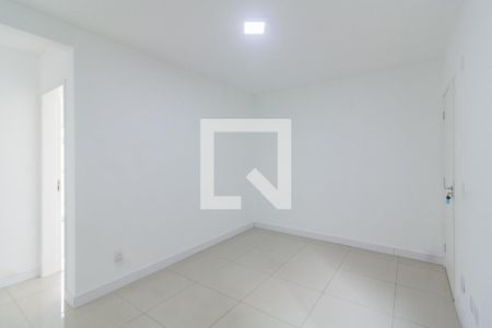 Sala de apartamento para alugar com 2 quartos, 48m² em Roçado, São José