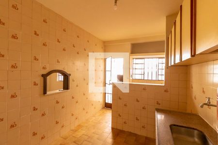 Casa à venda com 225m², 4 quartos e 3 vagasCozinha