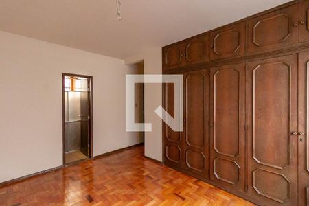 Casa à venda com 225m², 4 quartos e 3 vagasQuarto 5