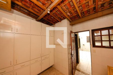 Casa à venda com 150m², 3 quartos e 2 vagasÁrea de Serviço