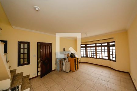 Sala de casa à venda com 3 quartos, 150m² em Vila Bela, São Paulo