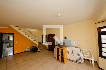 Sala de casa à venda com 3 quartos, 150m² em Vila Bela, São Paulo